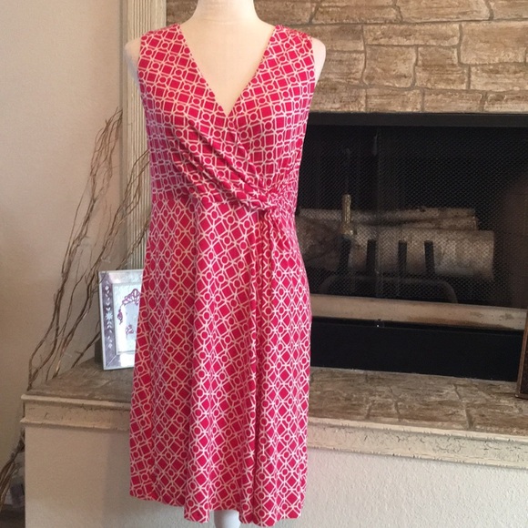 Soma fuchsia geometric print sleeveless dress - Picture 1 of 5